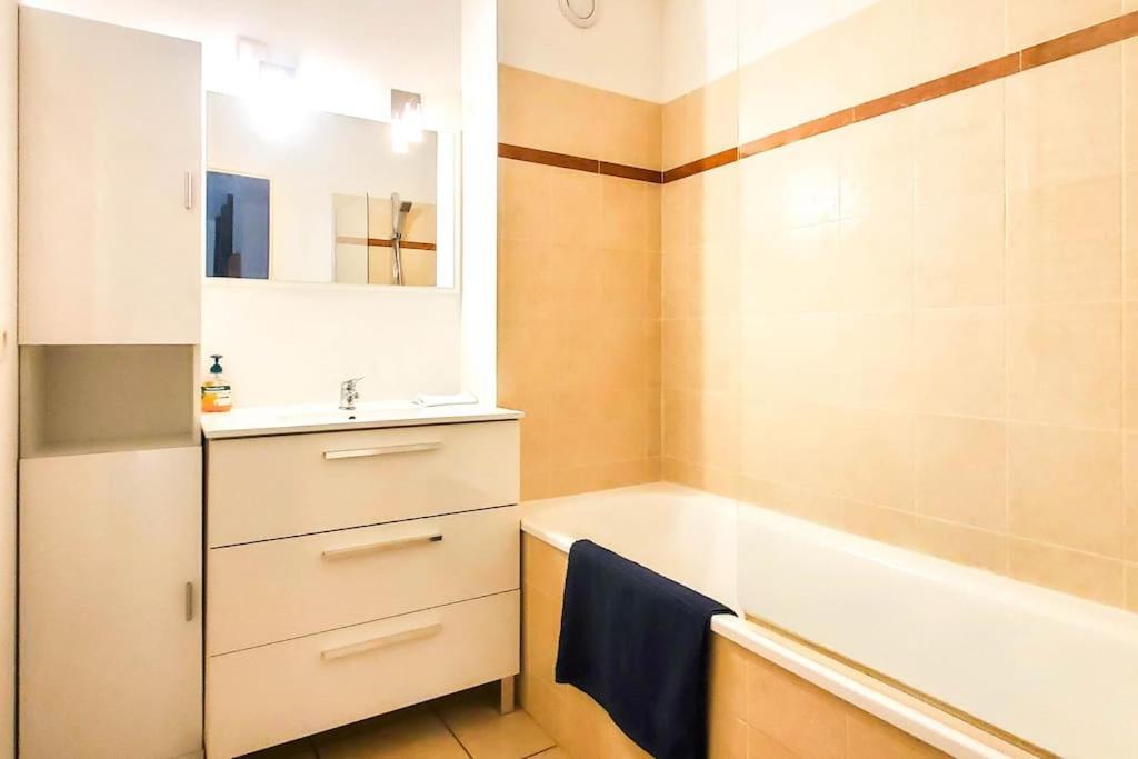 *Le Carpe Diem, Appartement 2 Chambres, Piscine, 2 Parking, Clim* 몽펠리에 외부 사진
